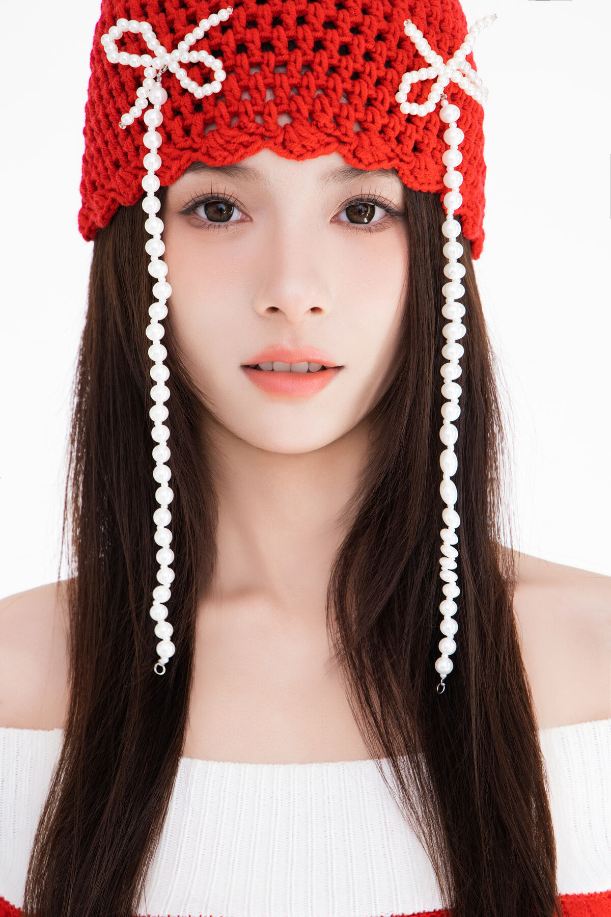 YiTuYu艺图语 Vol.8484 白了还想白 (23P)