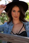 Bella Donna Cowgirl Chic (120 Photos)