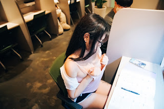 [Loozy] Sonson (손손) – Reading Room