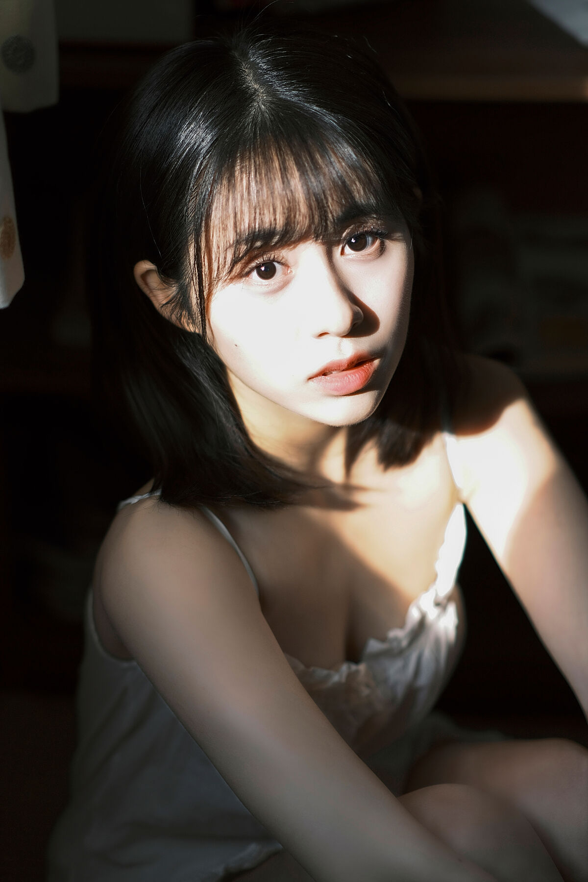 YiTuYu艺图语 Vol.8221 心怡 (22P)