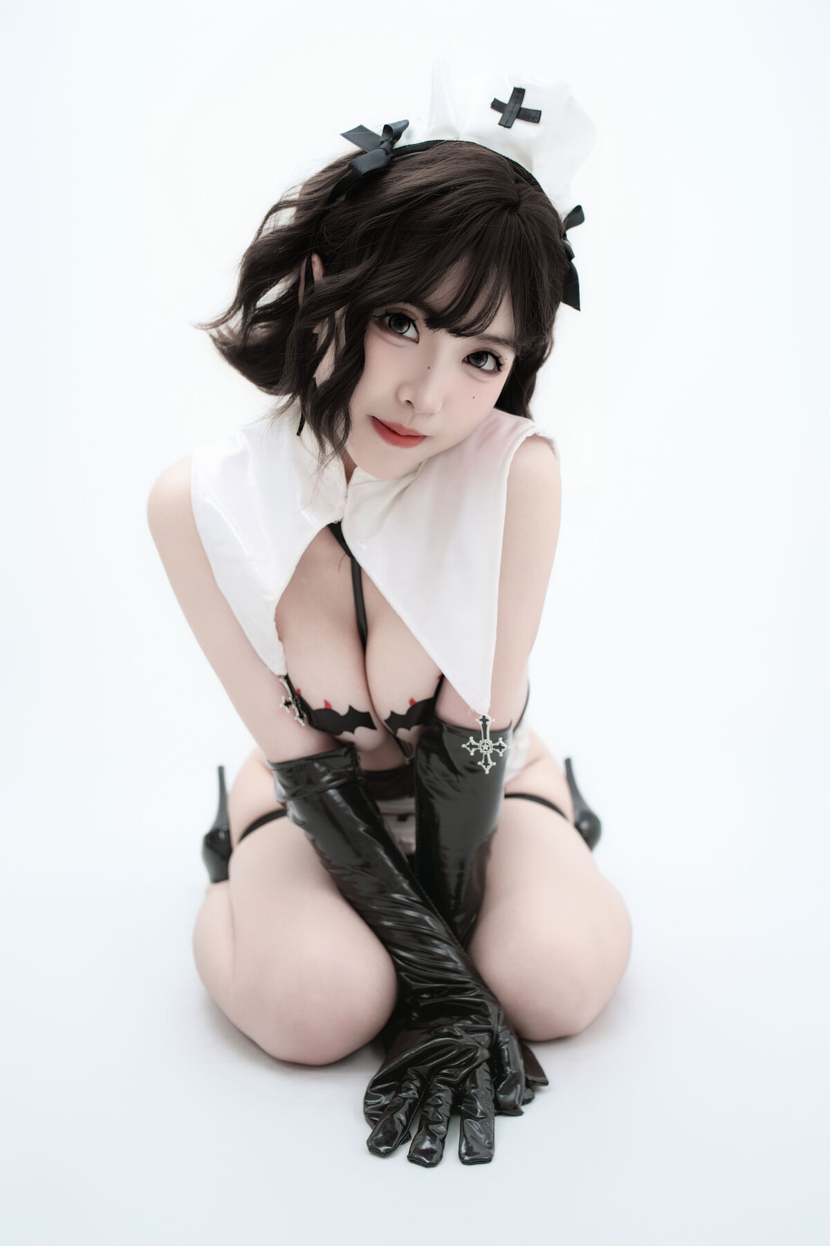 Coser@Bangni邦尼 – 武装修女 (87P)