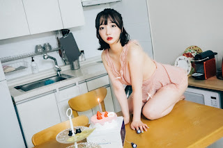 [Loozy] Son Ye-Eun (손예은) – Happy Birthday (+S.Ver)