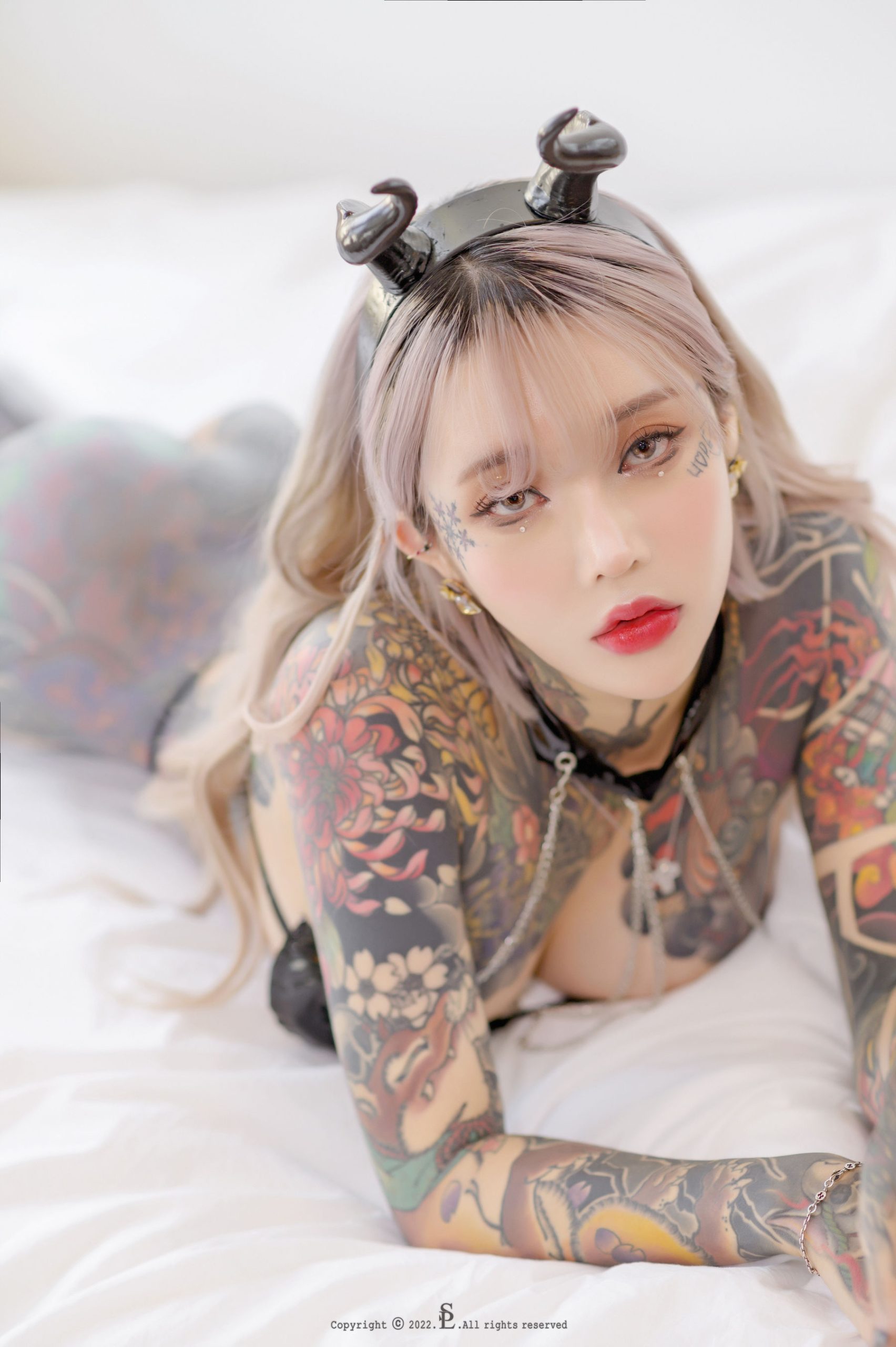 [saintphotolife] YoKo - Saint and Devil