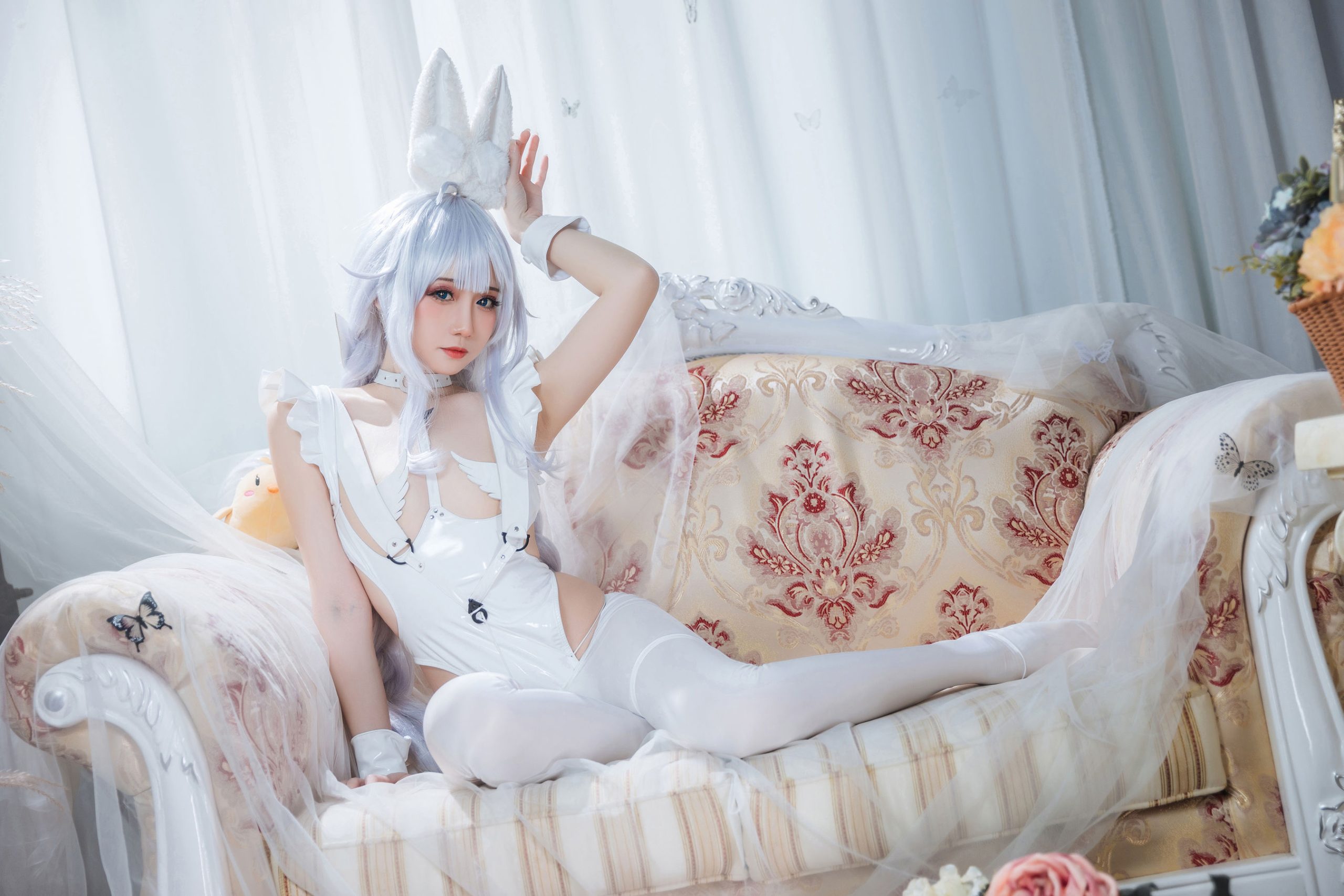 [福利COS] 焖焖碳 - 恶毒兔头