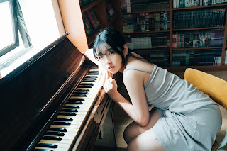 [Loozy] Sonson (손손) – Comic Shop Girl (+S.Ver)