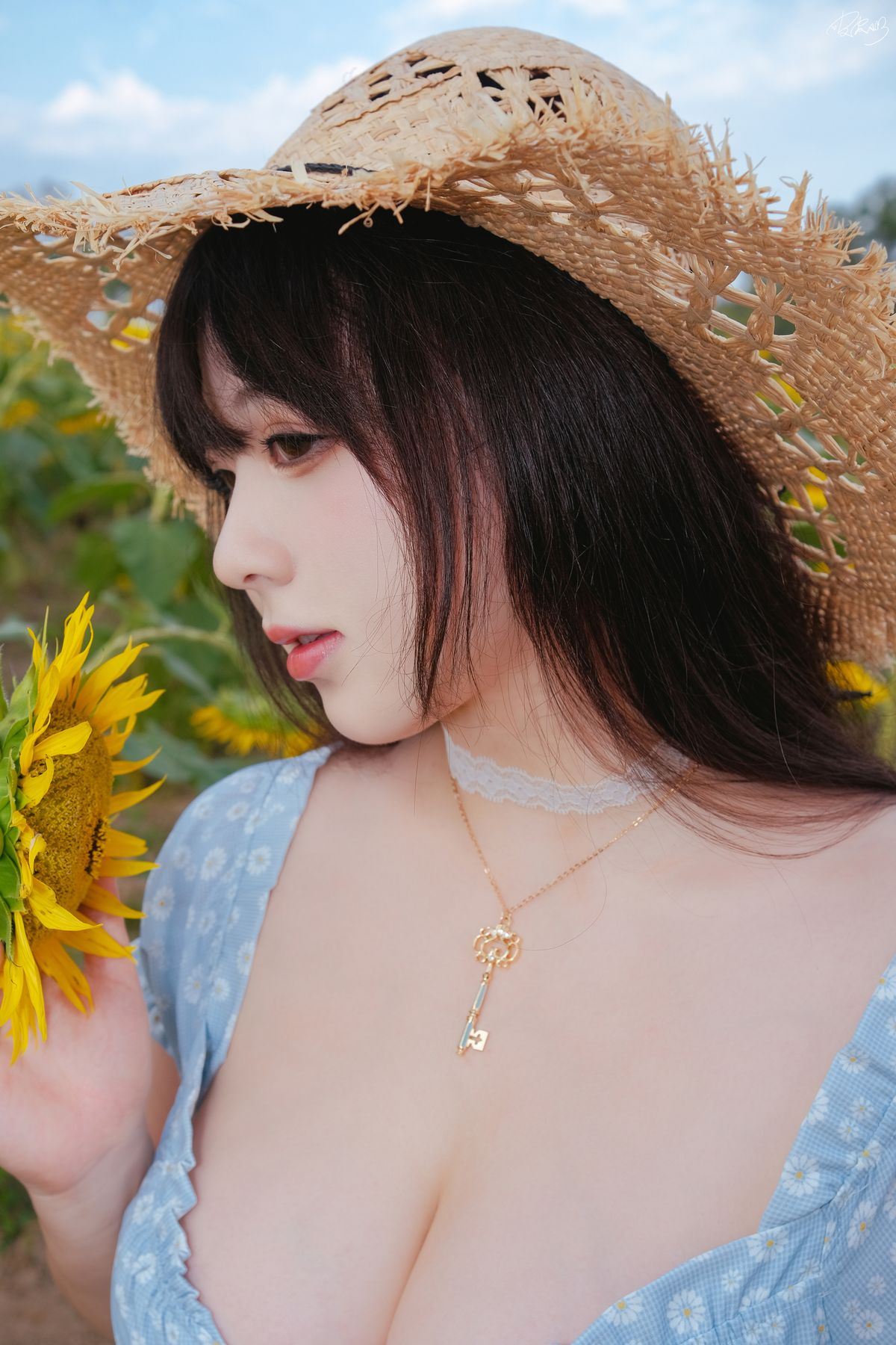 Coser@皮皮奶可可爱了啦 – 彼女向日葵 (36P)