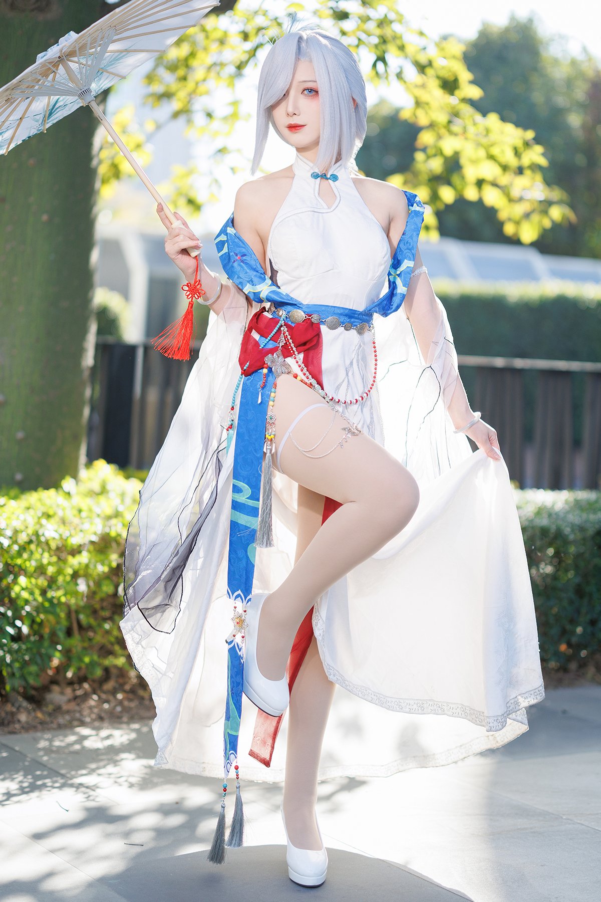 Coser@封疆疆v – 申鹤场照 (13P)