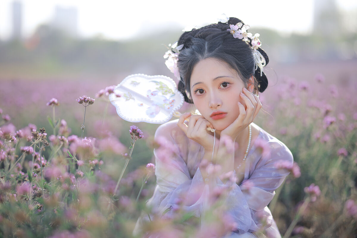 YiTuYu艺图语 Vol.8491 绵绵思远道 (23P)