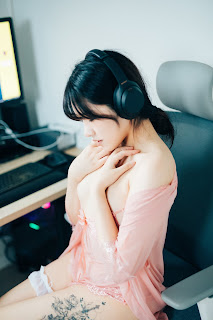 [Loozy] SonSon (손손) – Date at home (+S Ver)