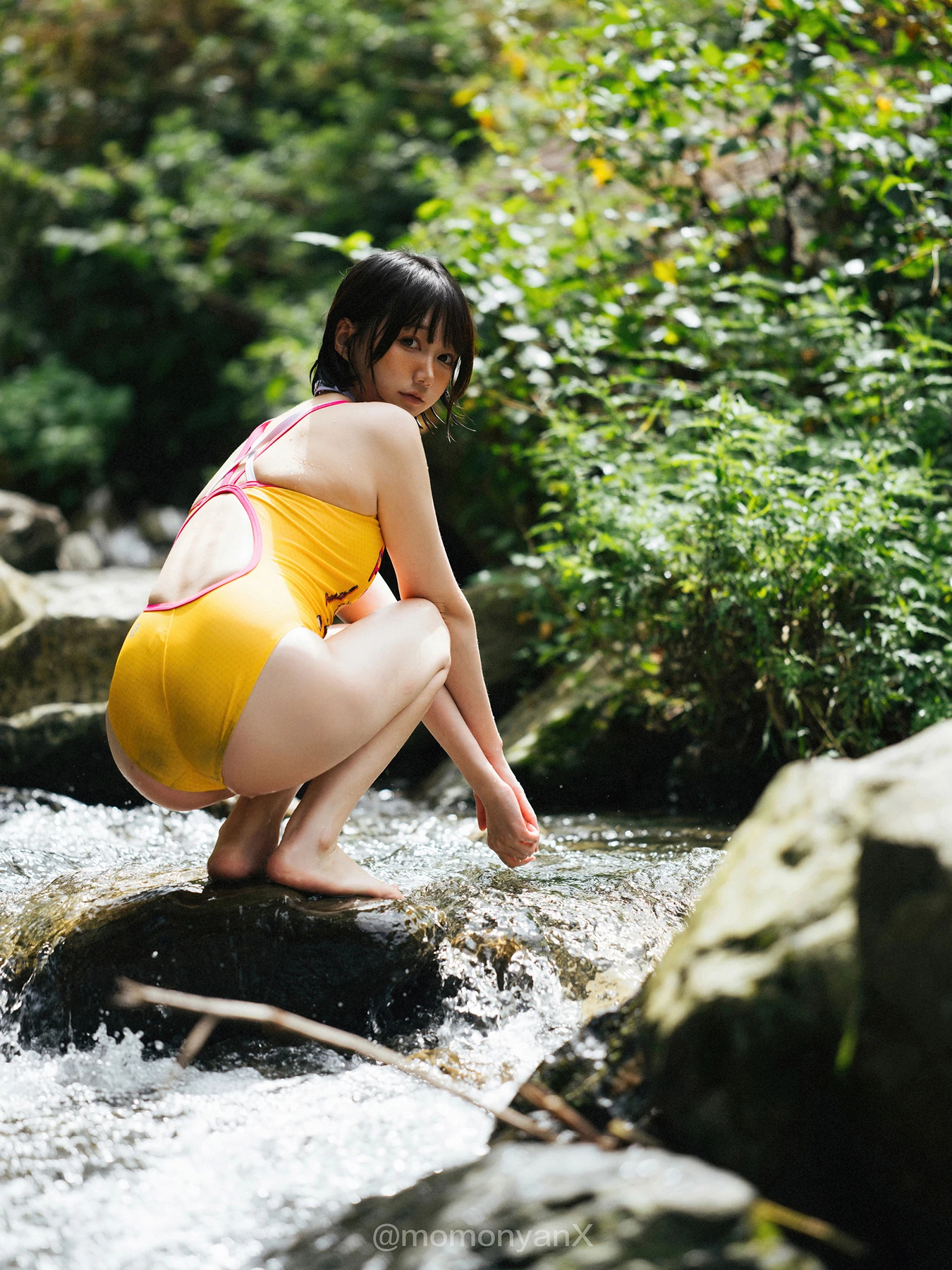 Shizuku しずく, 写真集 Fantia 原魔物喵 「夏の小川」 Set.02