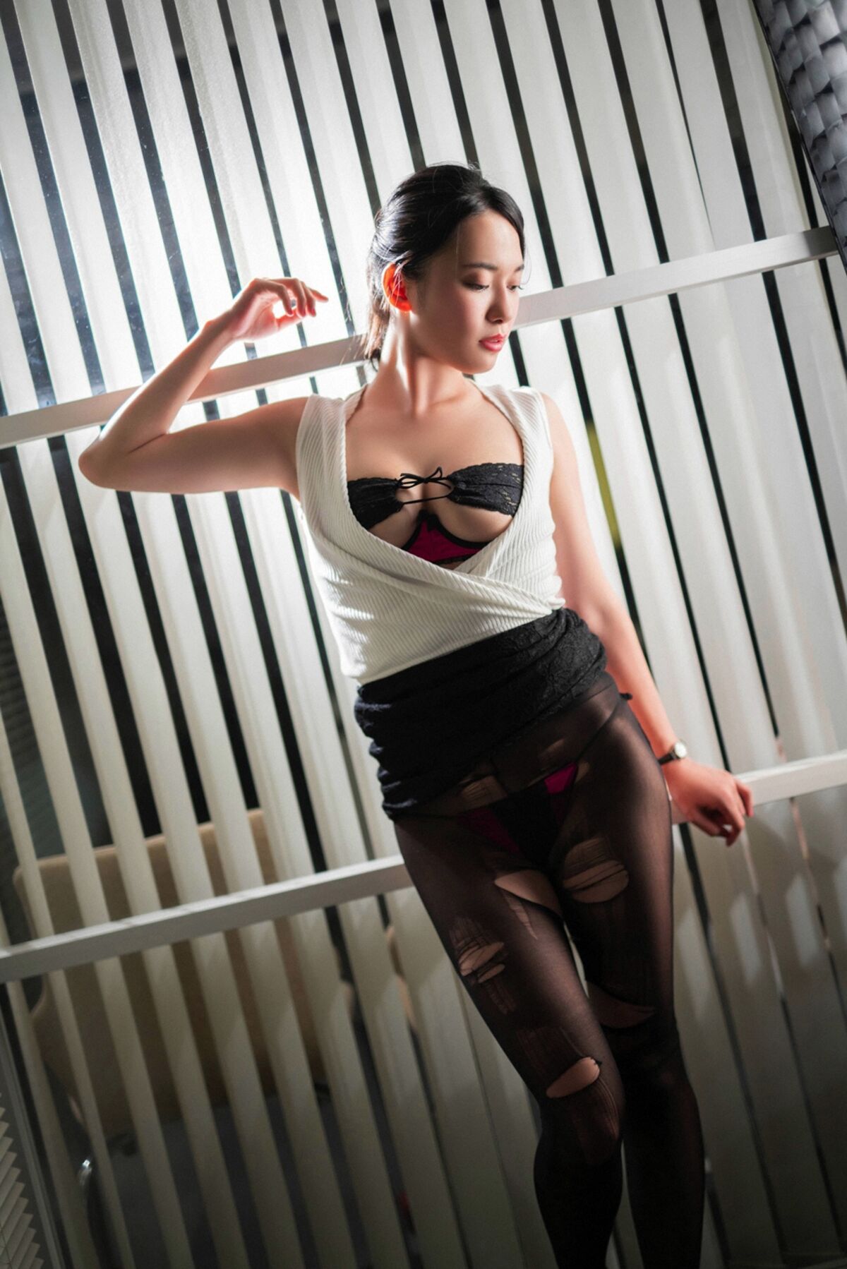 YS Web 2020-09-02 Vol.892 Tomoe Yamanaka 山中知恵 – ギネス級グラドル光臨