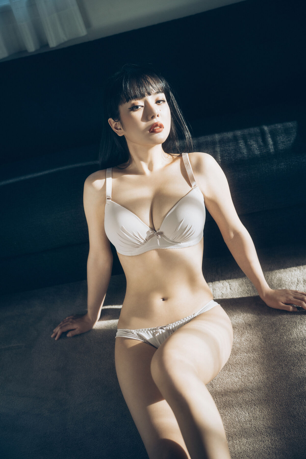 EIMI – Undergarments (88P)