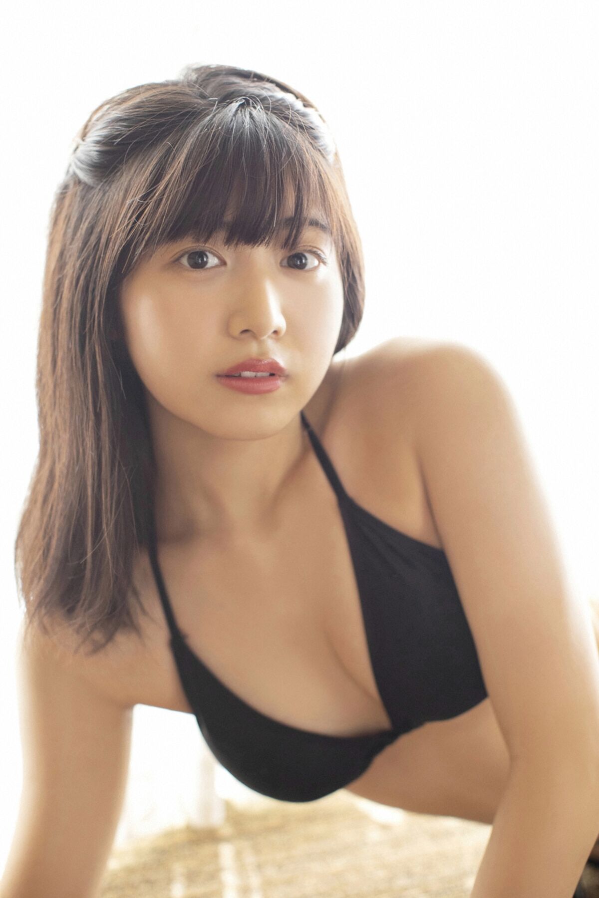 YS Web 2021-02-24 Vol.908 Rio Yoshida 吉田莉桜 – 可憐 清楚 黒髪美少女18歳 Part1