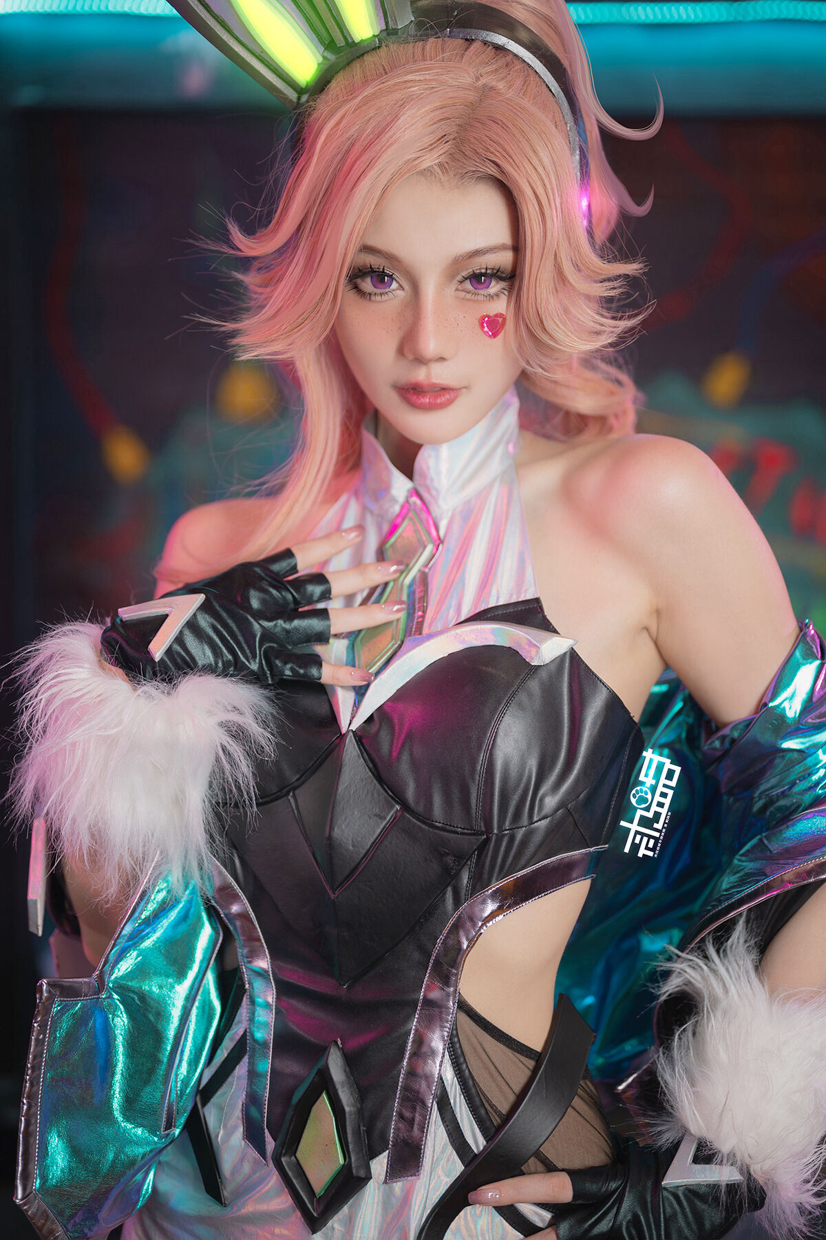 Coser@如月灰 – Battle Bunny Miss Fortune