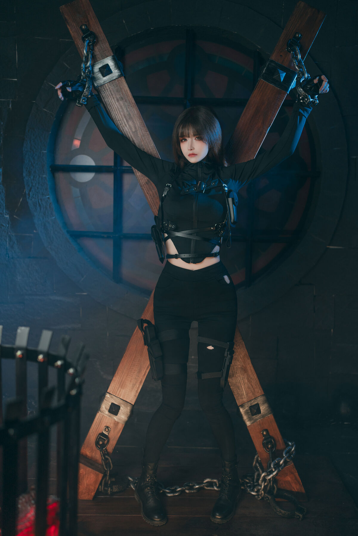 Coser@鹿八岁 – 特工的堕落 后篇 Part01 (56P – 1V)