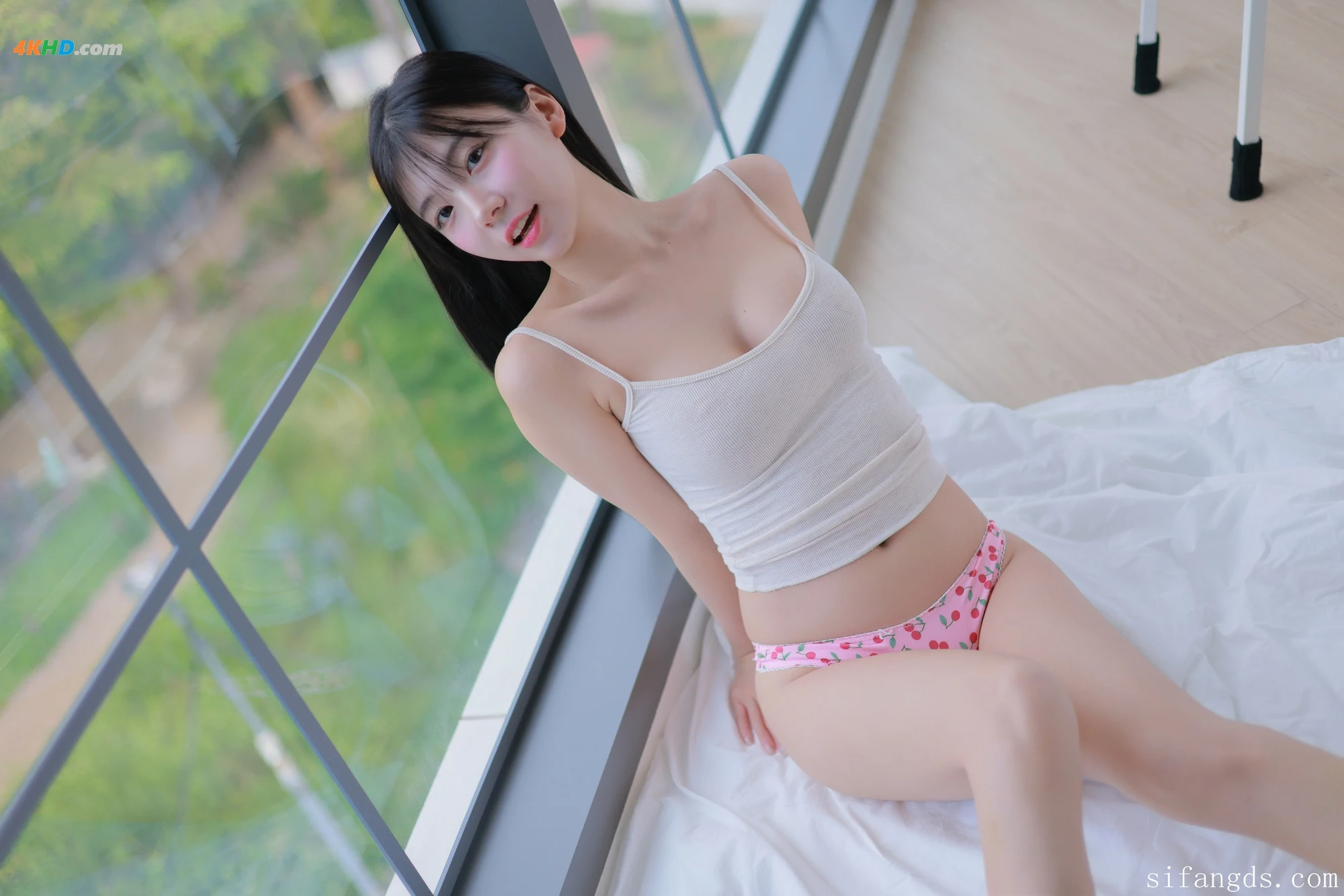 李素英 Leeesovely 8月Patreon 4K [某房原版[9.12GB-272photos]