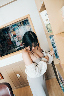 [Loozy] Sonson (손손) – Comic Shop Girl (+S.Ver)