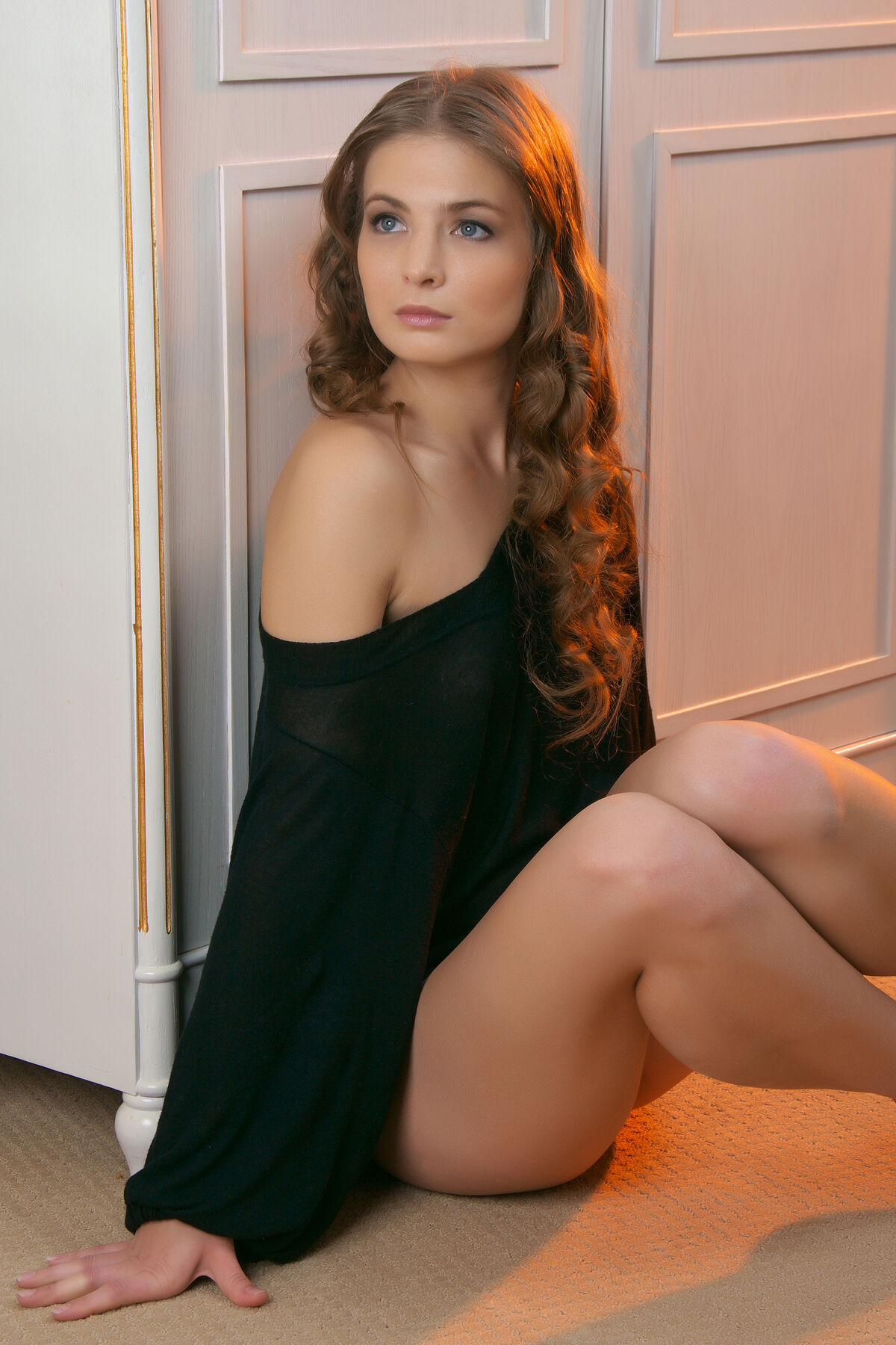 MetArt Kate E – Presenting Part01 (64P)