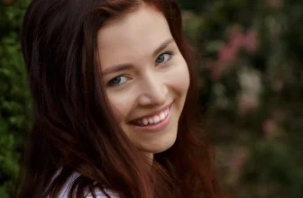 Berenice Reale (125 Photos)