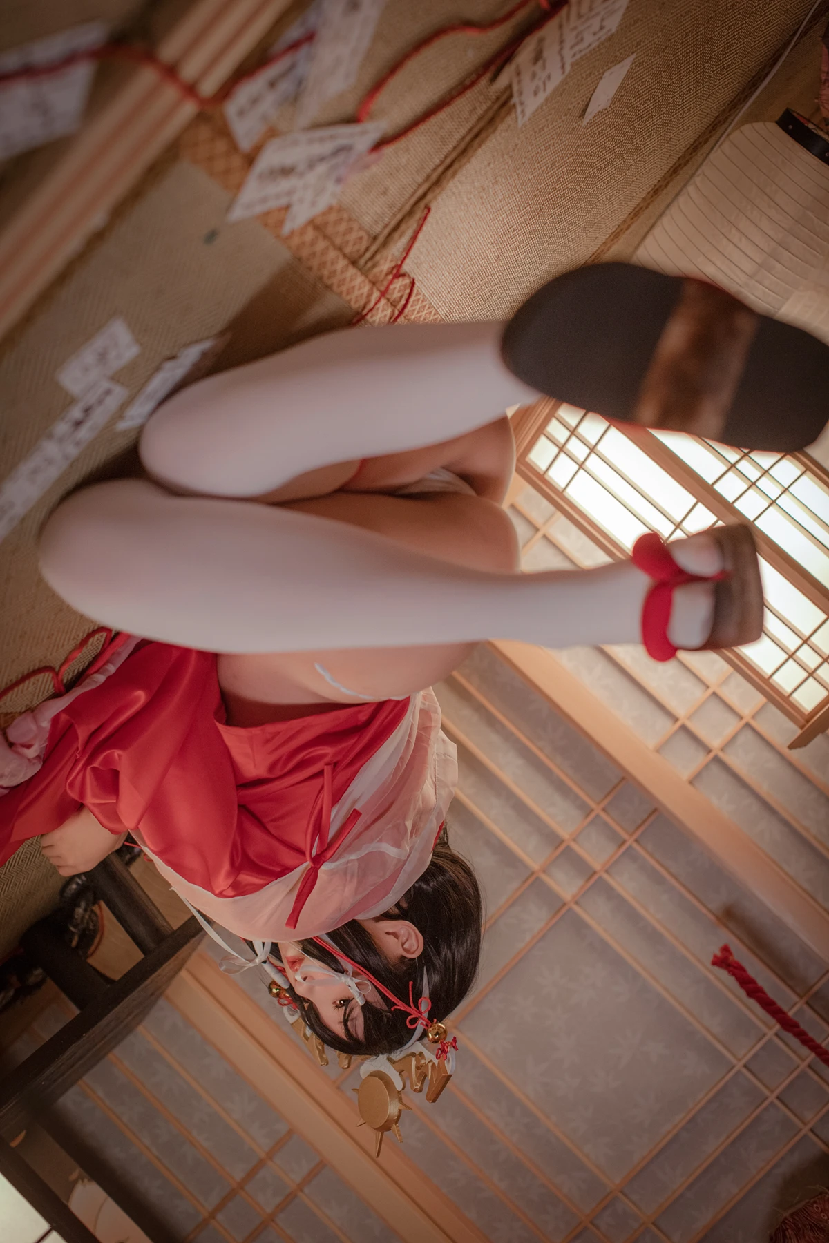 Cosplay 阿薰kaOri – 黑兽巫女