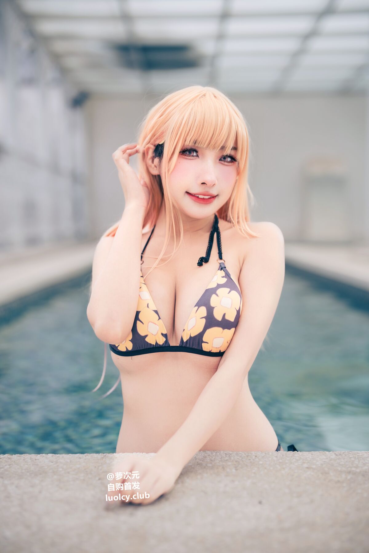 Coser@慕慕Momo – Marin 海夢 – Ver.泳裝 (62P – 3V)