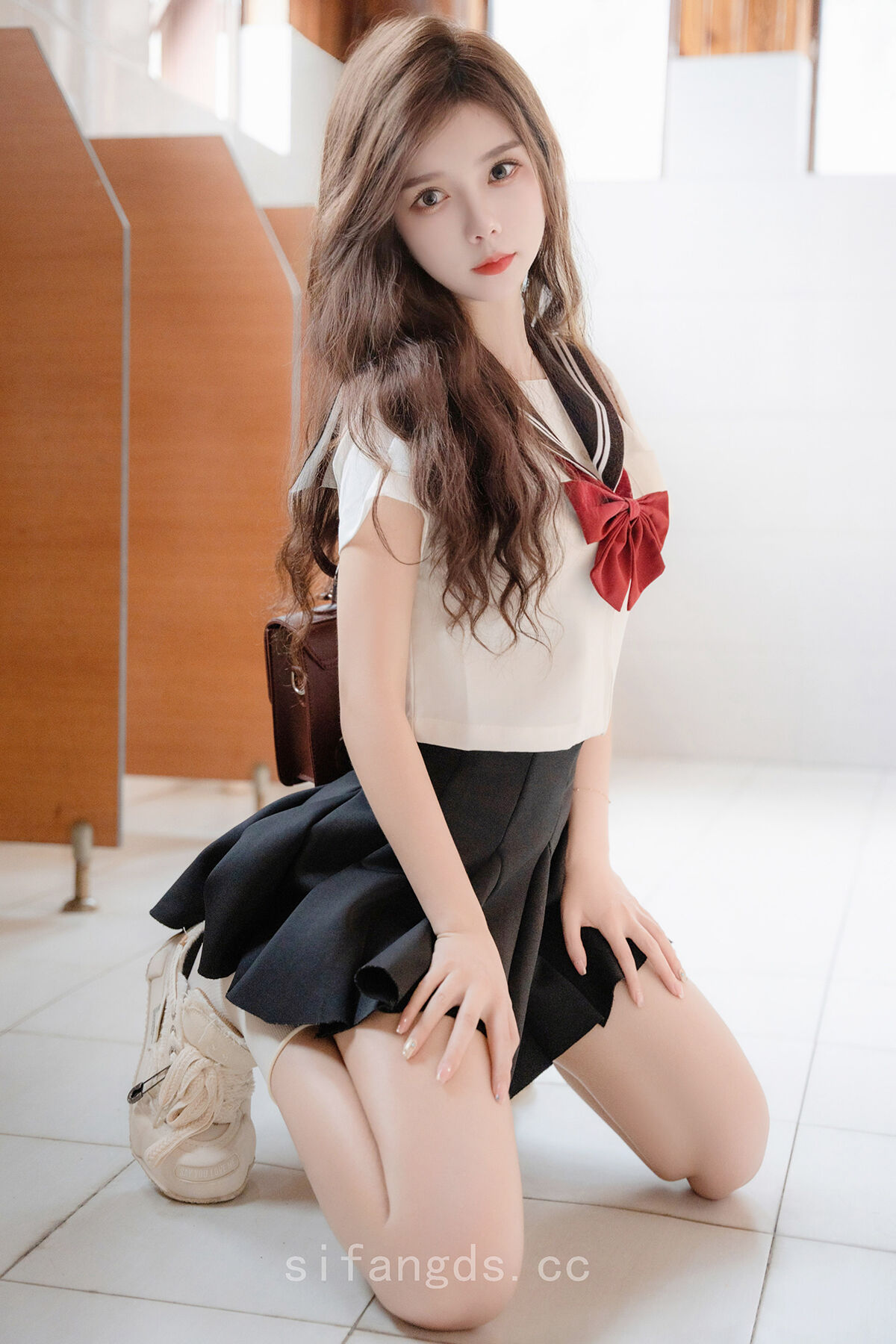 XR Uncensored Pai Huang Gua 拍黄瓜 – R18 秀人网模特 纯真与活力的完美结合 Part01 (51P – 2V)