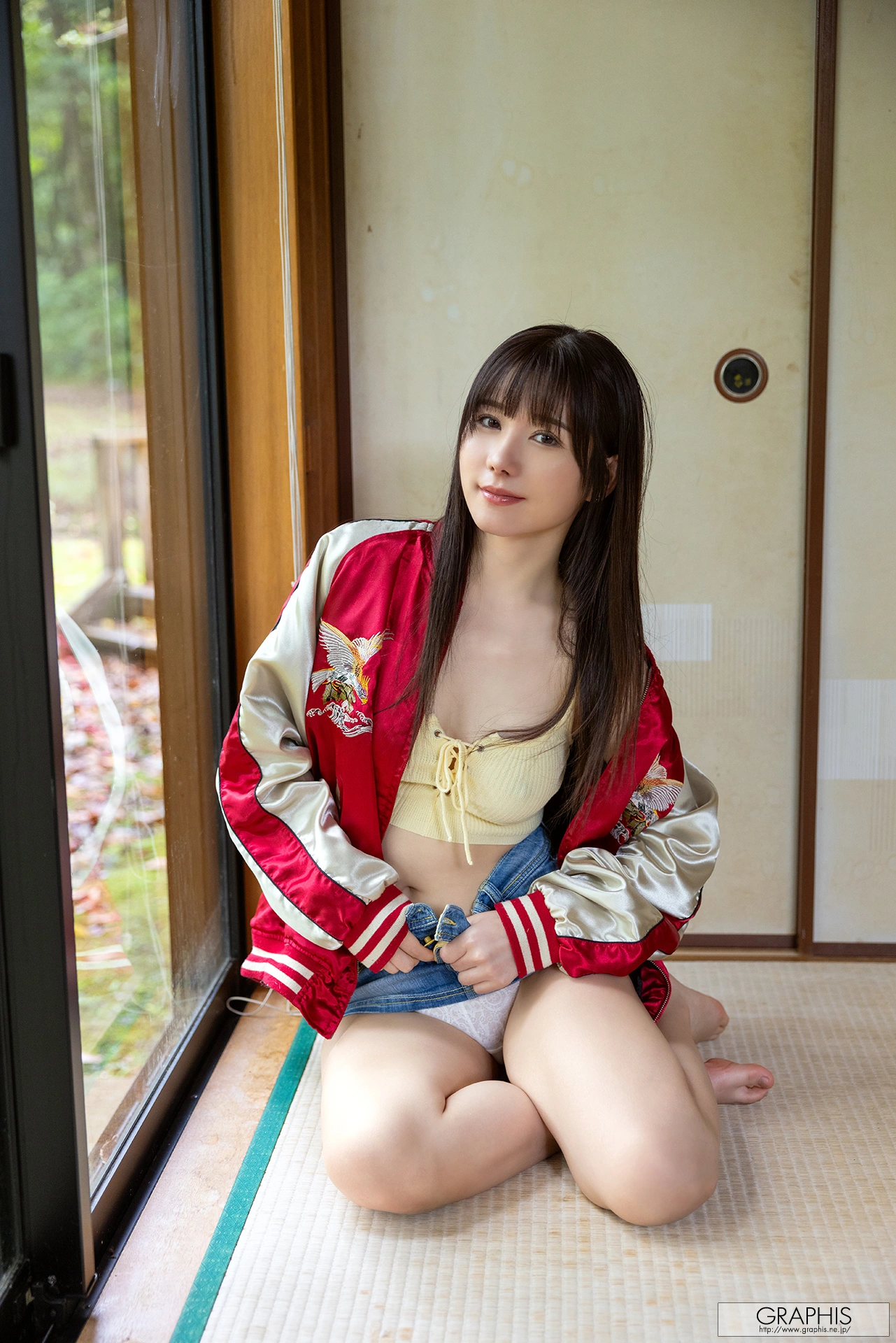 Mei Itsukaichi 五日市芽依, Graphis Special Gravure 「Vacation」 Vol.04