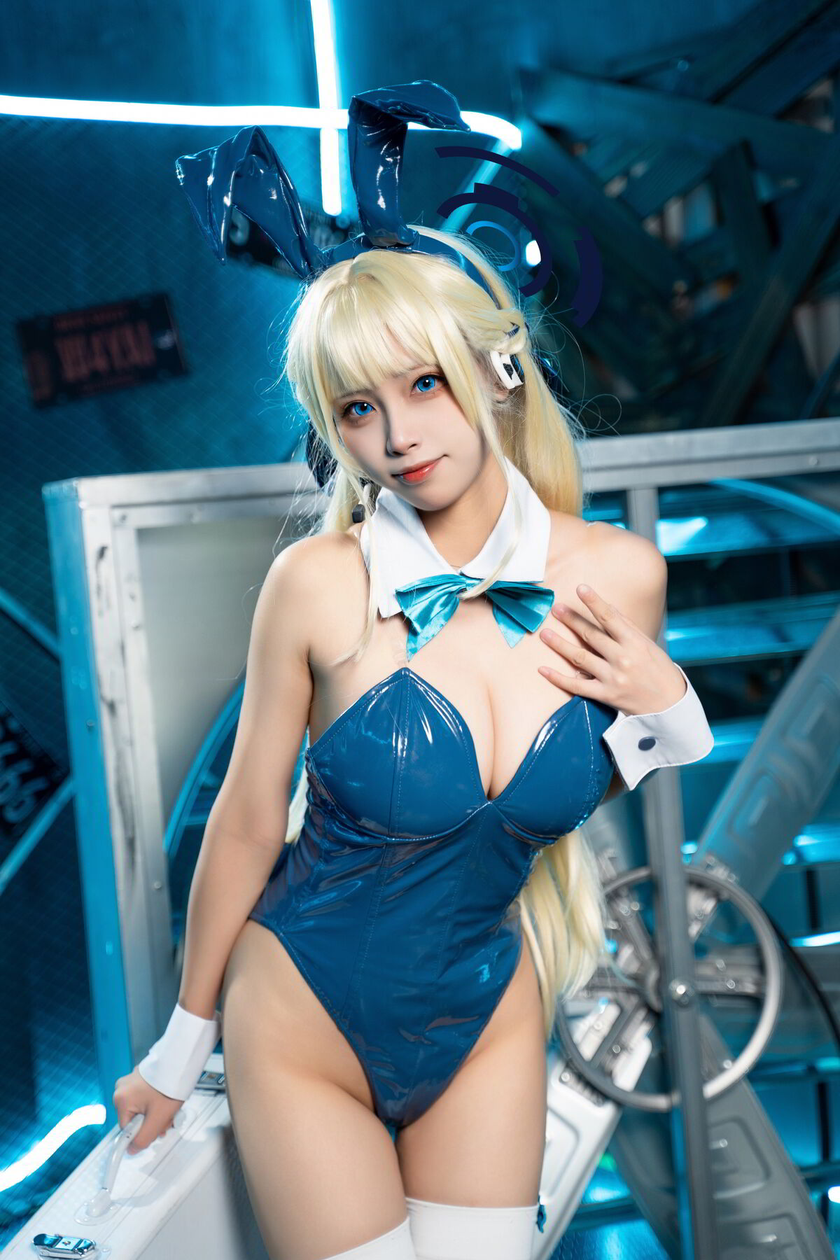 Coser@三無人型 – 蔚蓝档案 飞鸟马时兔女郎 (60P)