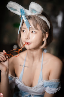 [PINK] U.Hwa (은유화) – Secret Present No.02