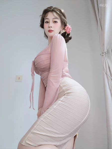 Coser@白银81 [Fantia] 2024年11月会员合集（16套）