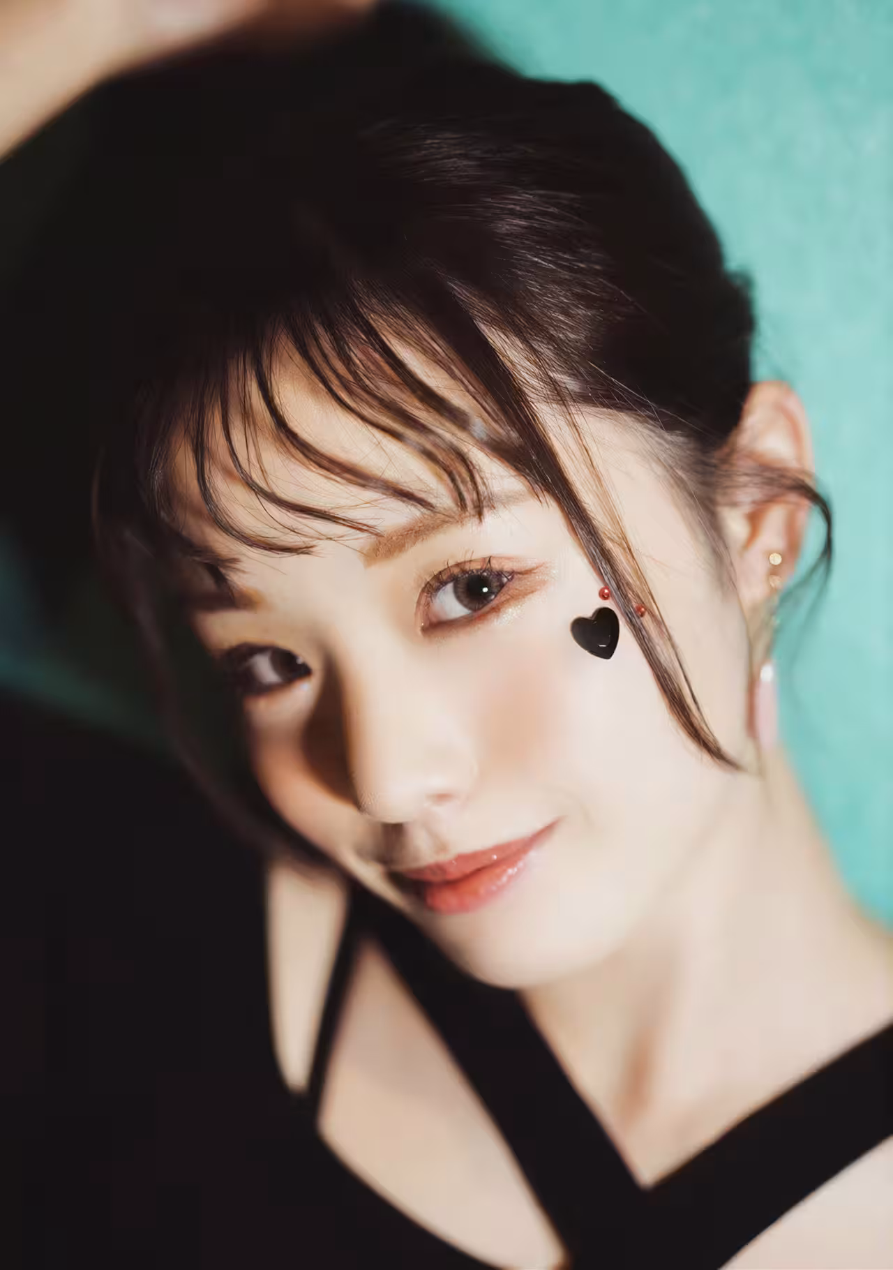 [月雲よる] 美得像從夢話走出來的公主 (14 Photos)