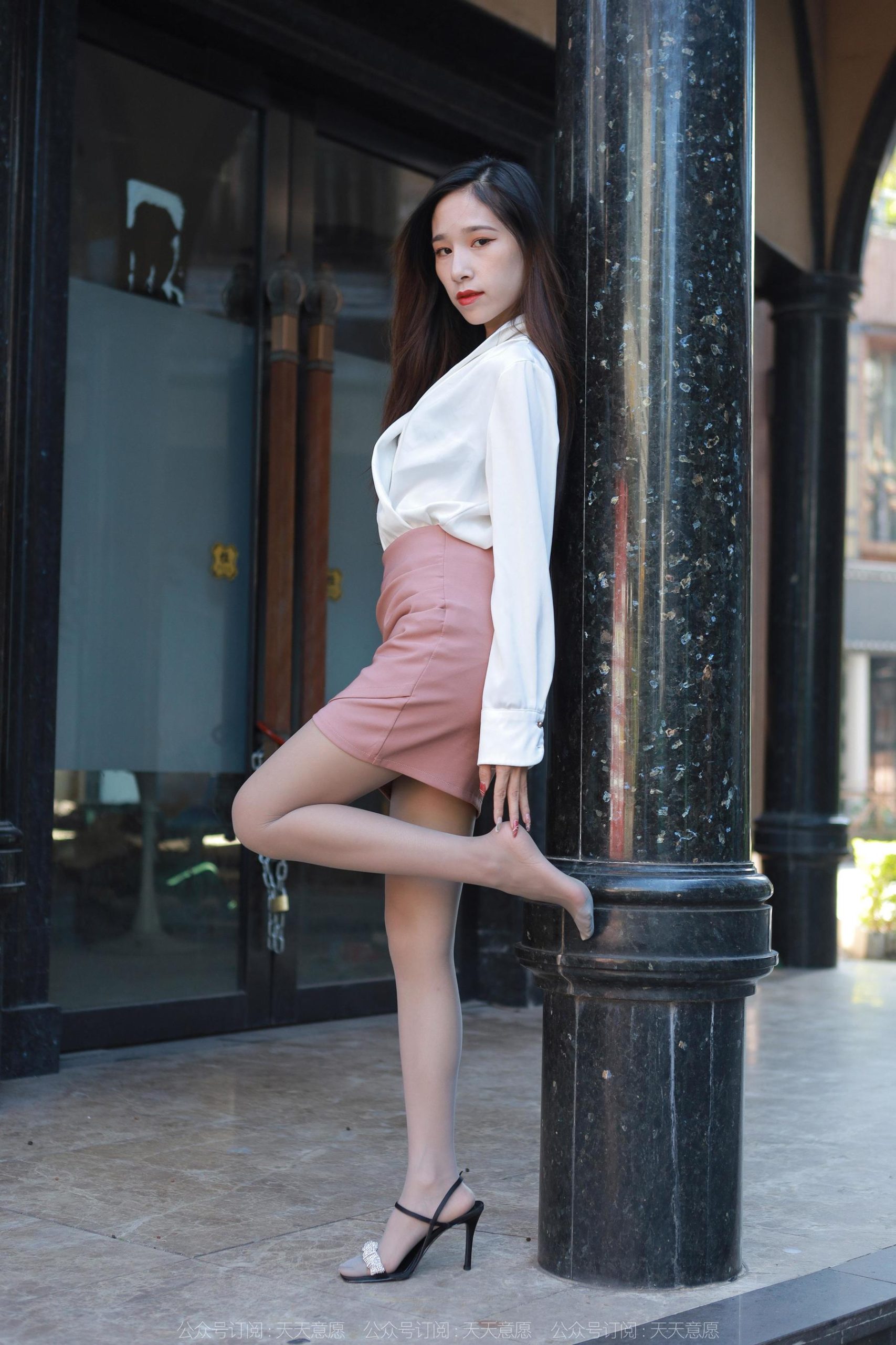 IESS异思趣向 - 模特：美子 《街角的爱人》