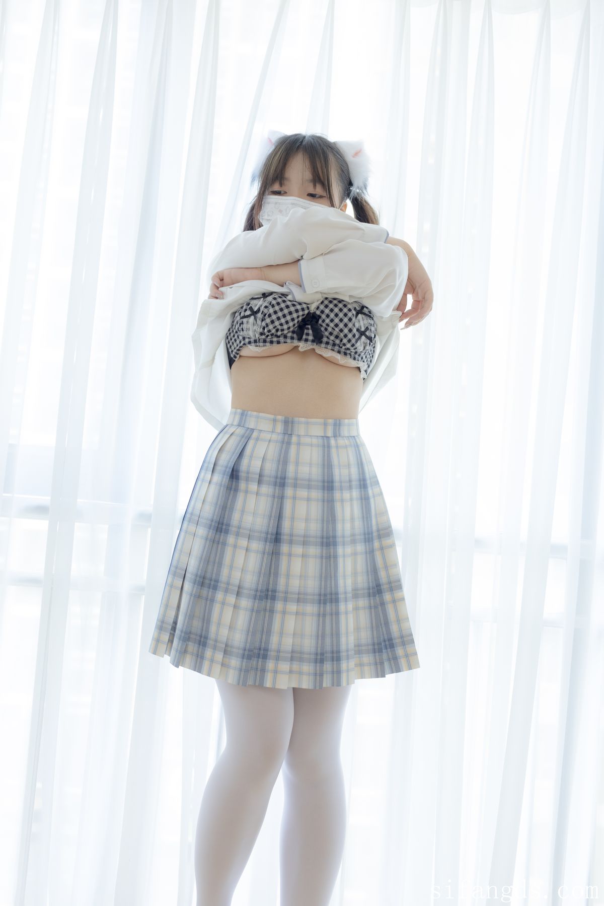 Shao Nu Zhi Xu 少女秩序 – 超级VIP 内部高价定制 R18 JK束缚 Part02 (61P)