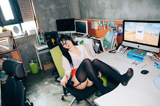 [Loozy] Zia (지아) – Office slave