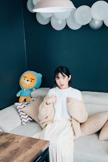 [Loozy] Sonson (손손) – Bondage Camp (+S.Ver)