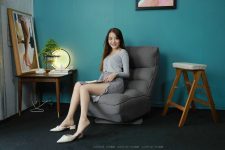 [IESS异思趣向] 模特：婉苹《温柔的碎花裙》