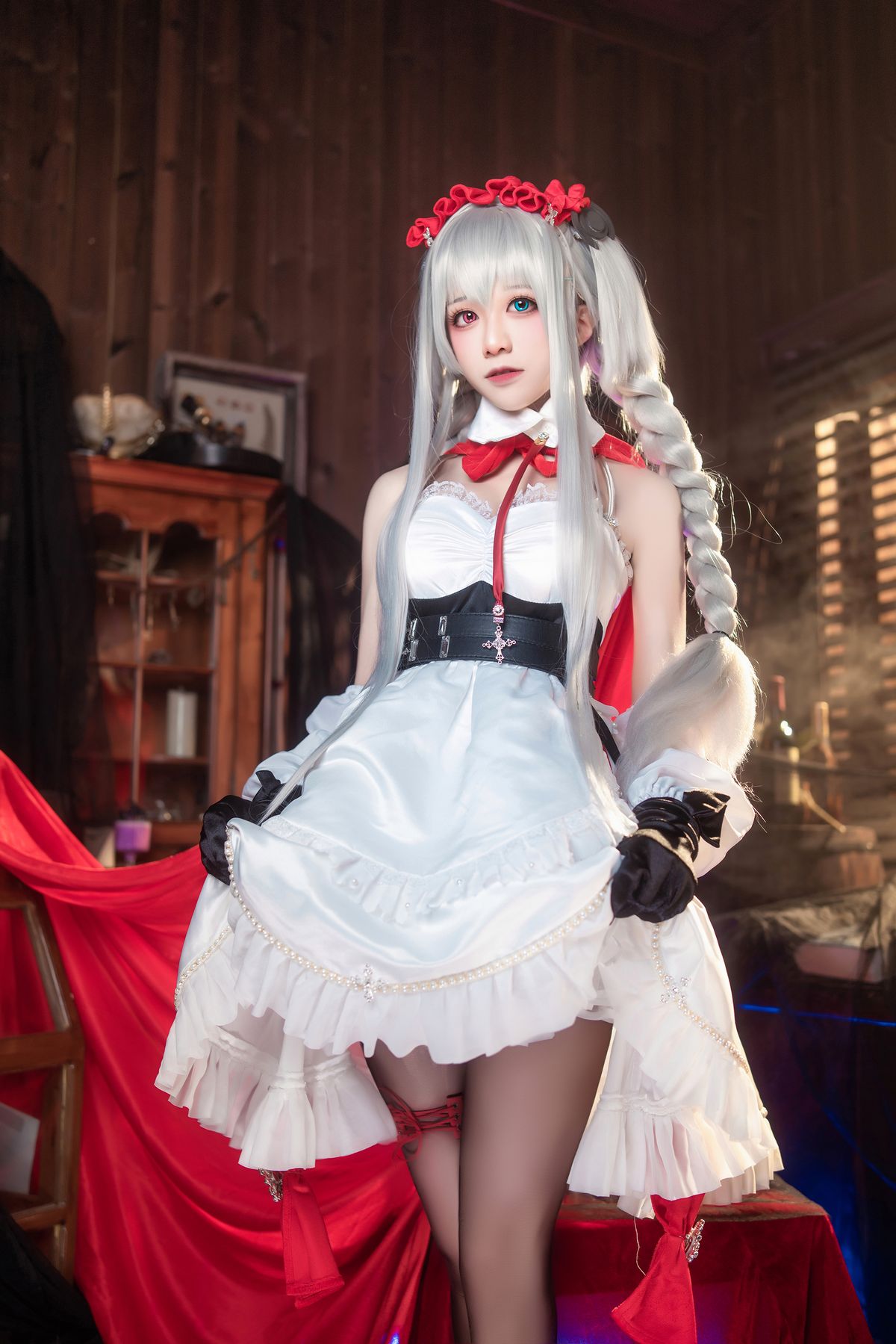 Coser@Tomoyo酱 – 碧蓝航线 埃尔宾小红帽 (31P)