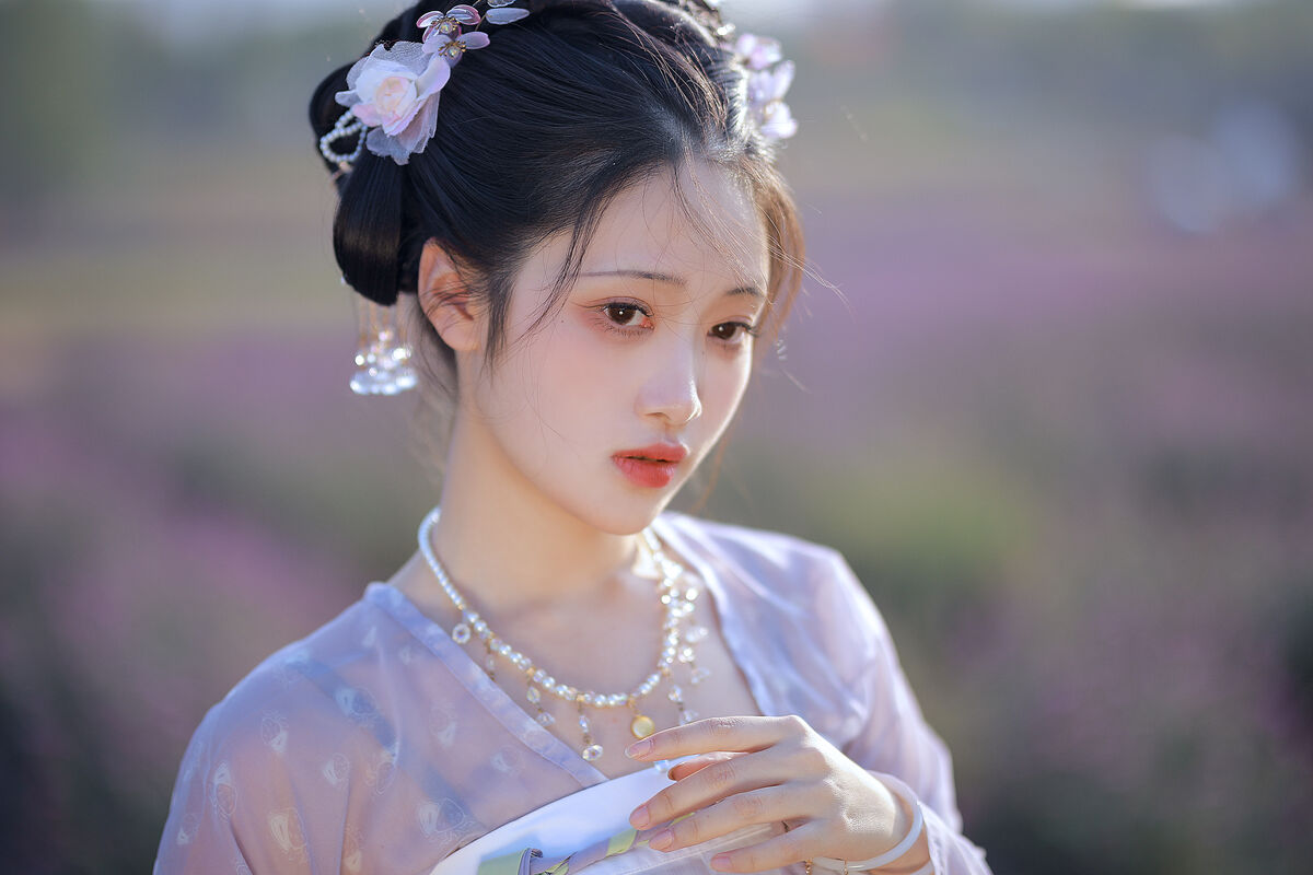 YiTuYu艺图语 Vol.8491 绵绵思远道 (23P)