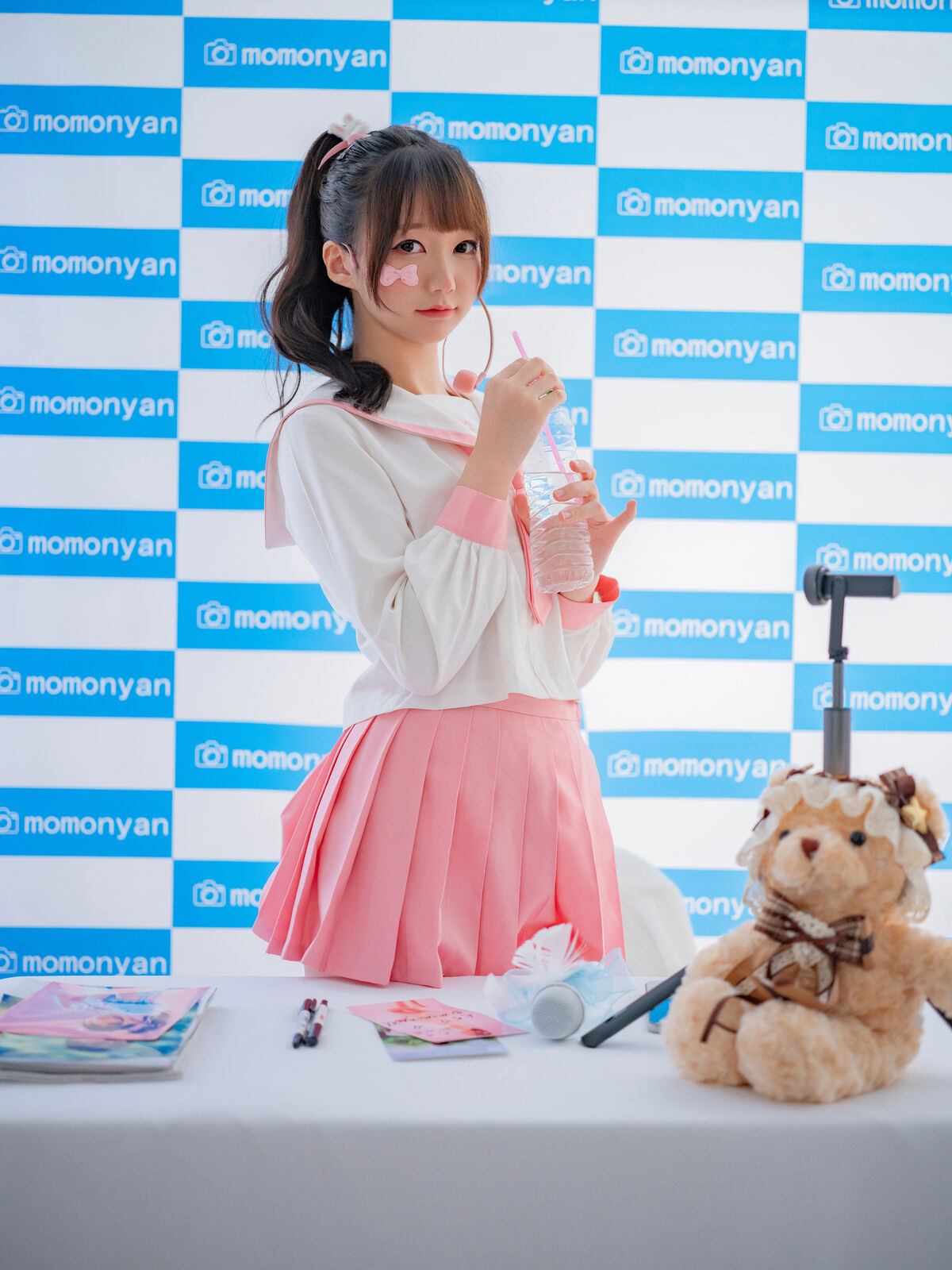 Coser@NAGISA魔物喵 – ビキニアイドルのサイン会 Part01 (61P)