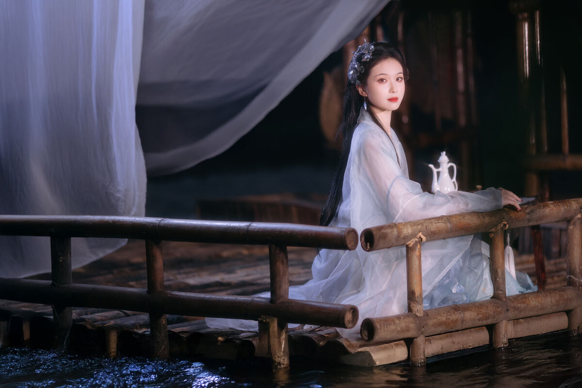 YiTuYu艺图语 Vol.8501 可可k_ (22P)