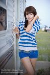 韩国美女李智友/李银美《兰白条衫》