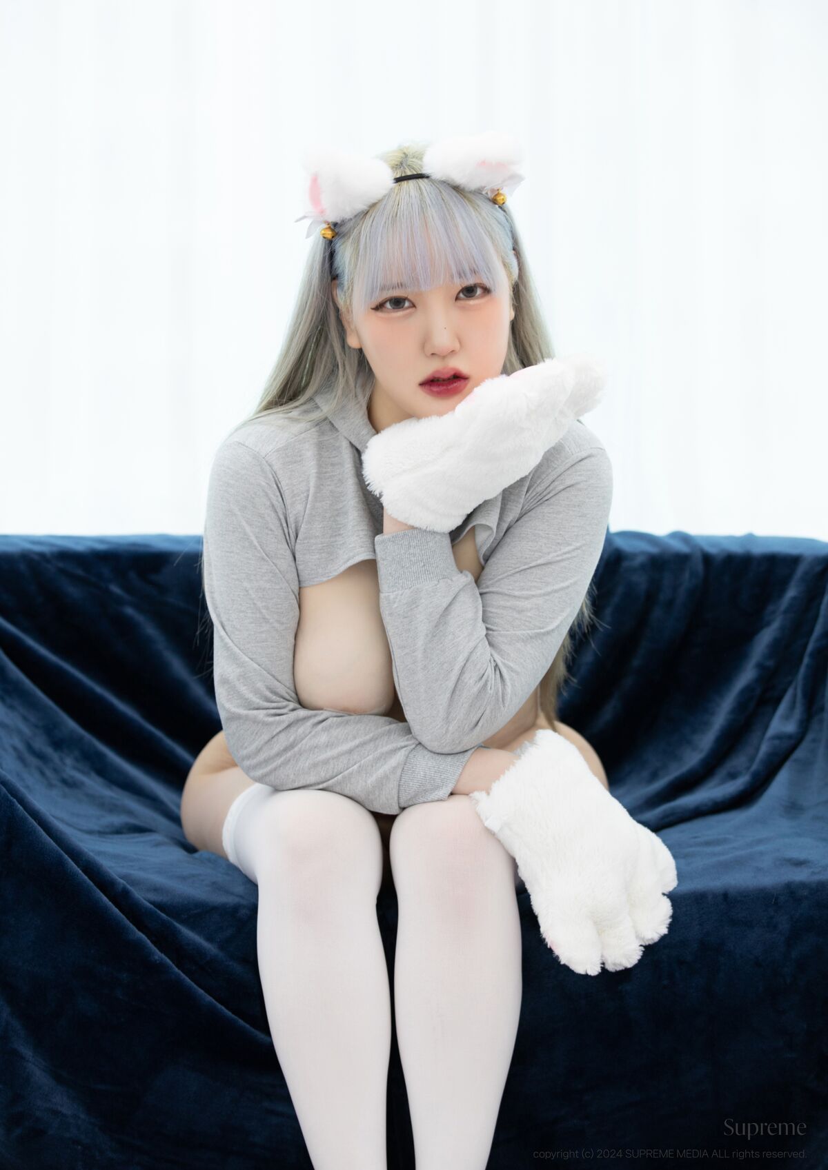 Supreme No.02 – Clare