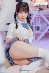 Tiny – Sex doll is delivered to your home