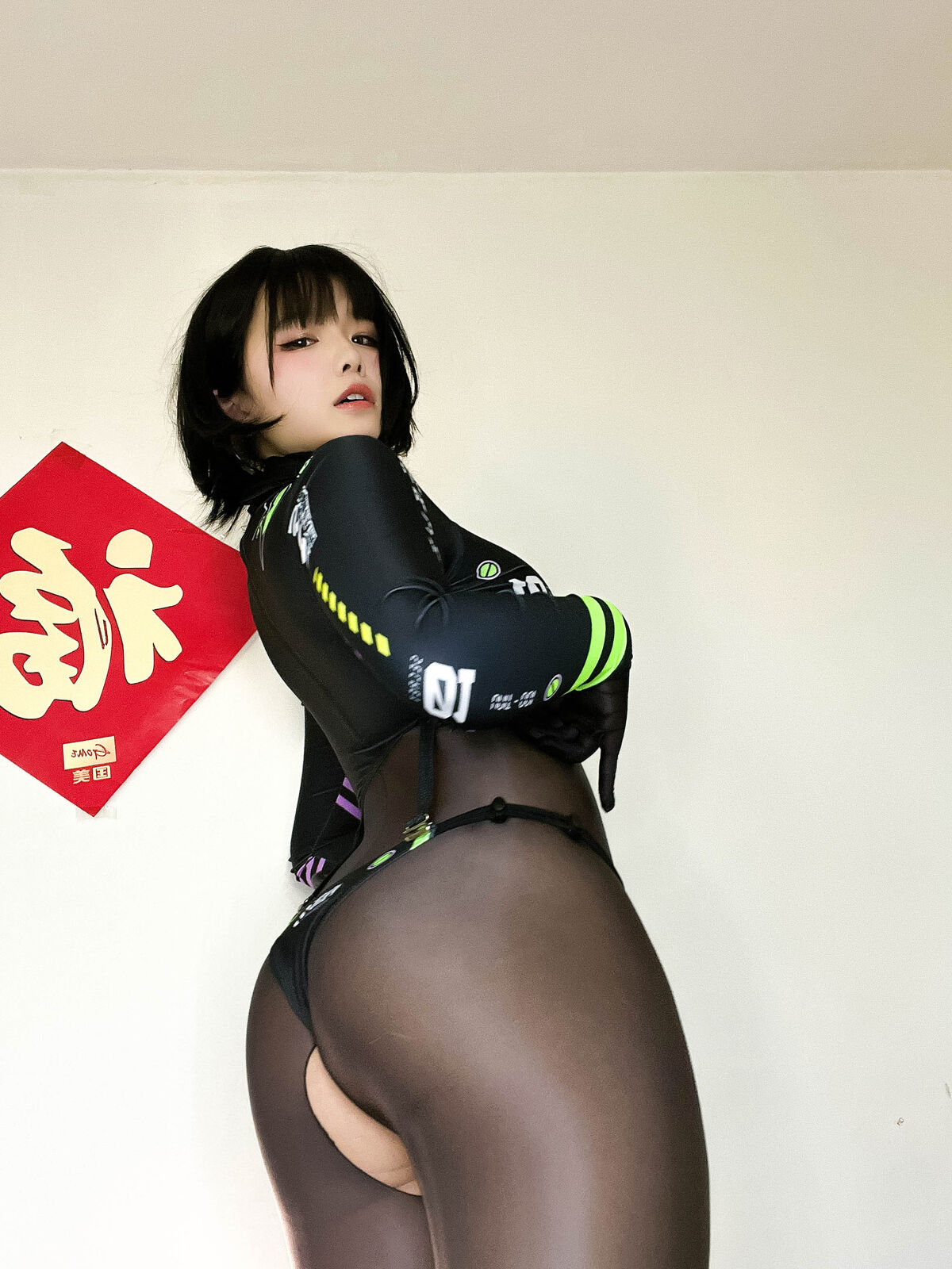 Coser@阿半今天很开心 – 2024年01月奖励 (66P)