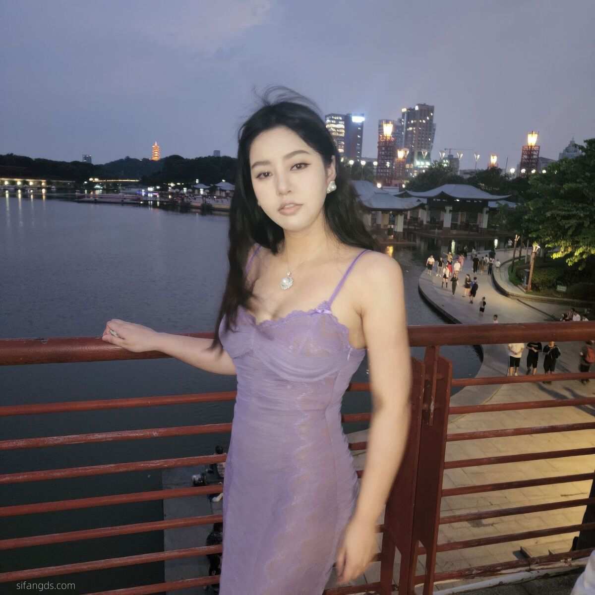 Sha Le Mei Xiao Cang Lao Shi 莎乐美小苍老师 – 网红外围 最新私密群门槛福利 Part03 (61P)