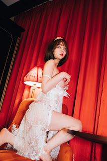 [Loozy] Son Ye-Eun (손예은) – Halloqueen (S.Ver)