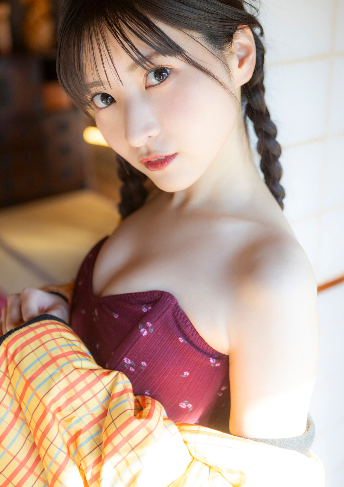 JP Rui Takanashi 小鳥遊るい – どんぐりの背比べ