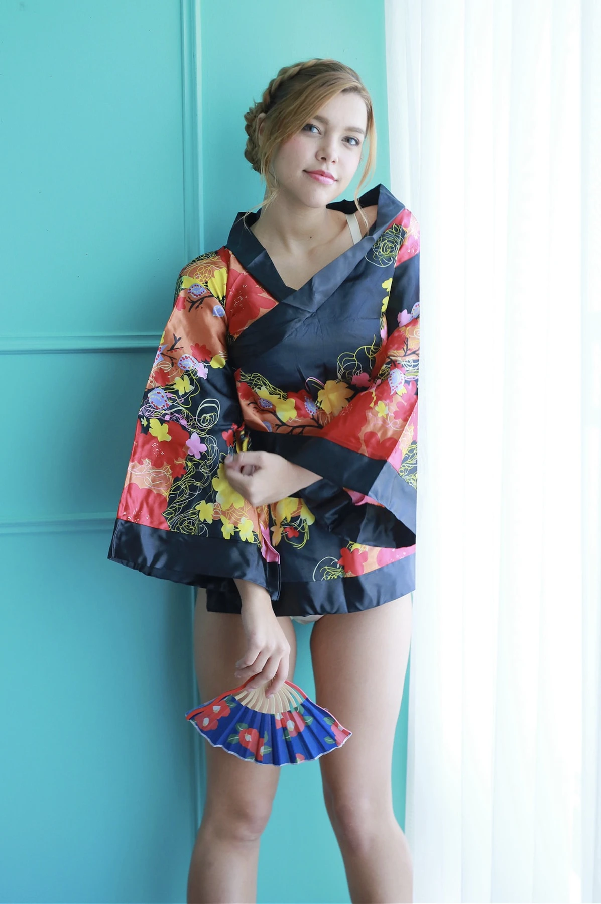 Nana Watson 写真集 Evolved Gravure 『Encantada.〜はじめまして〜』