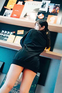 [Loozy] Sonson (손손) – Cinema Girl (+S.Ver)