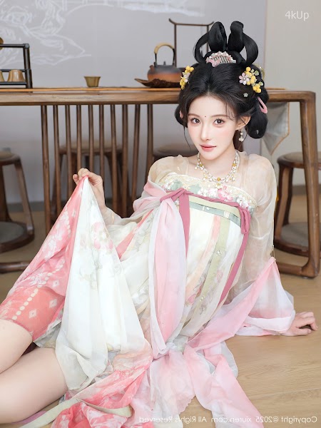 XIUREN No.10645 梨霜儿